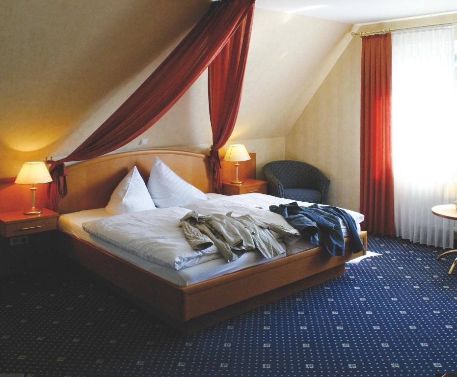 Zur Linde Hotel Heede Bilik gambar