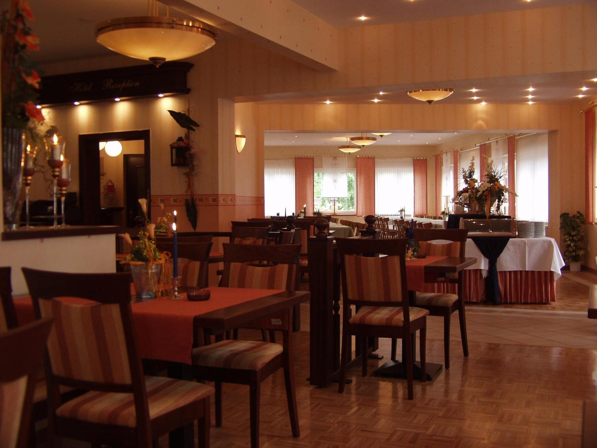 Zur Linde Hotel Heede Luaran gambar