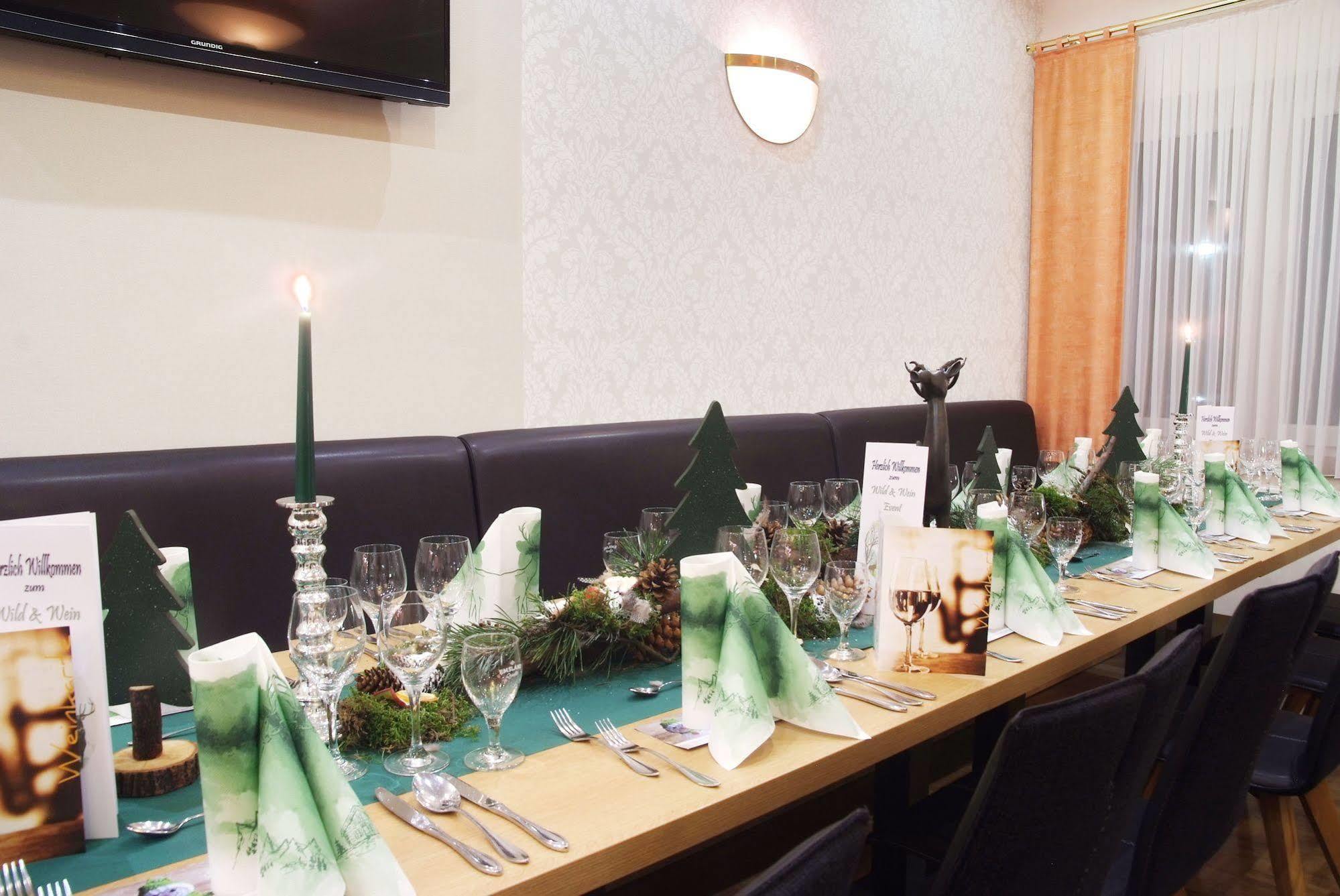 Zur Linde Hotel Heede Luaran gambar
